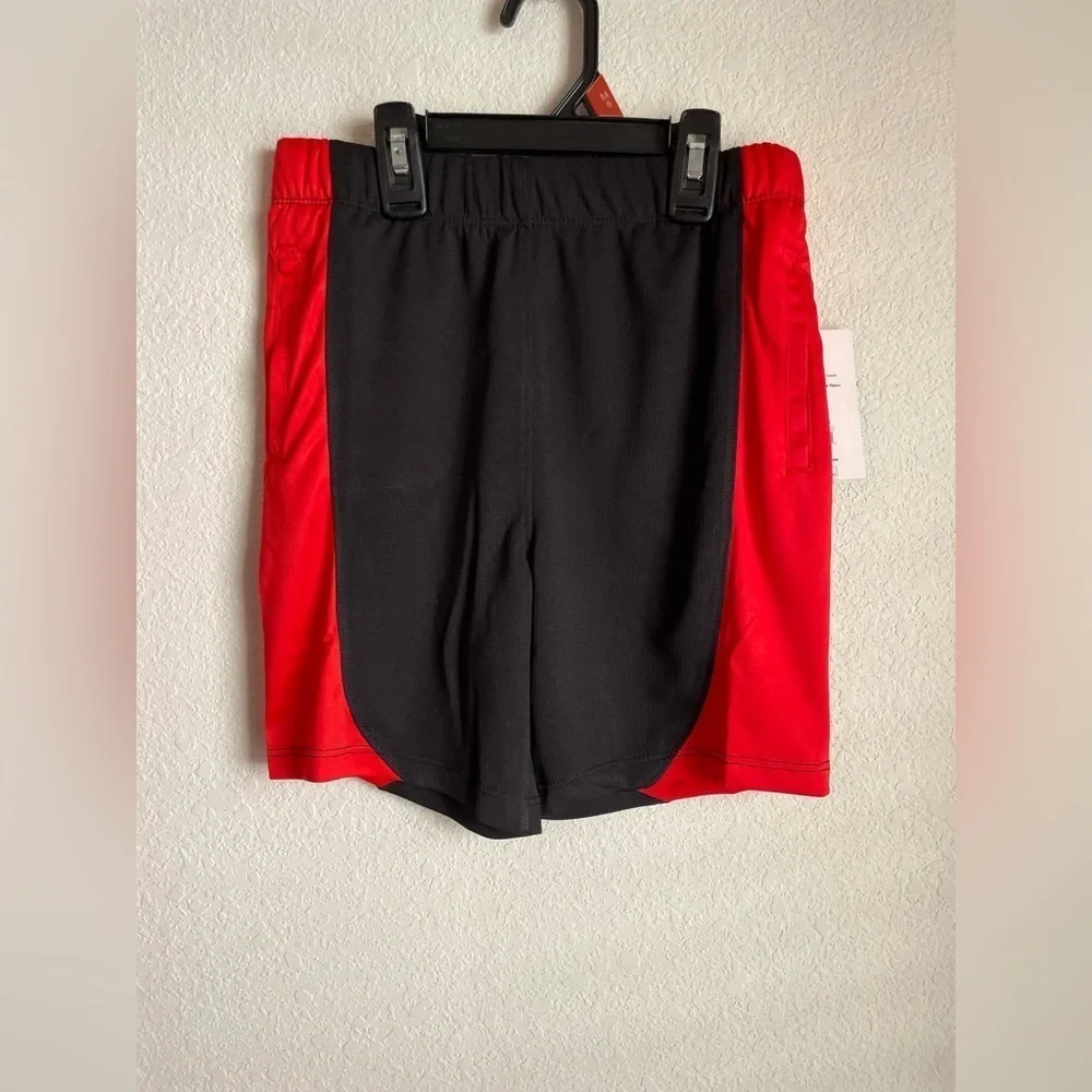 Athletic Works Kids' Black and Red Gaming Shorts size M -NWT